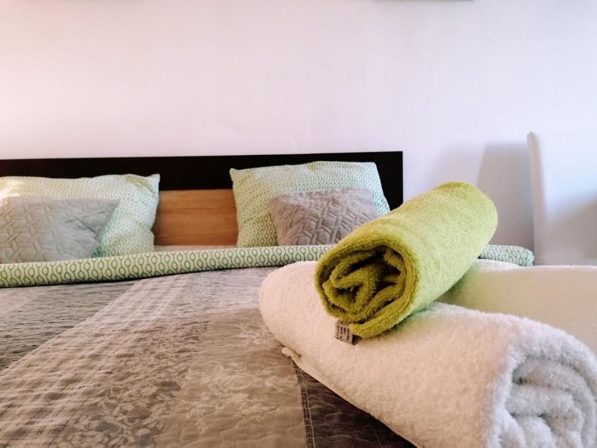 Apartamento Nexus Happy Miercurea Ciuc Exterior foto