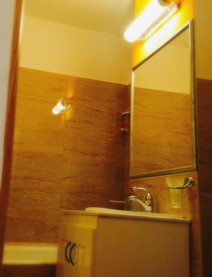 Apartamento Nexus Happy Miercurea Ciuc Exterior foto